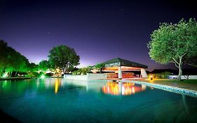 Black Mountain Leisure And Conference Hotel