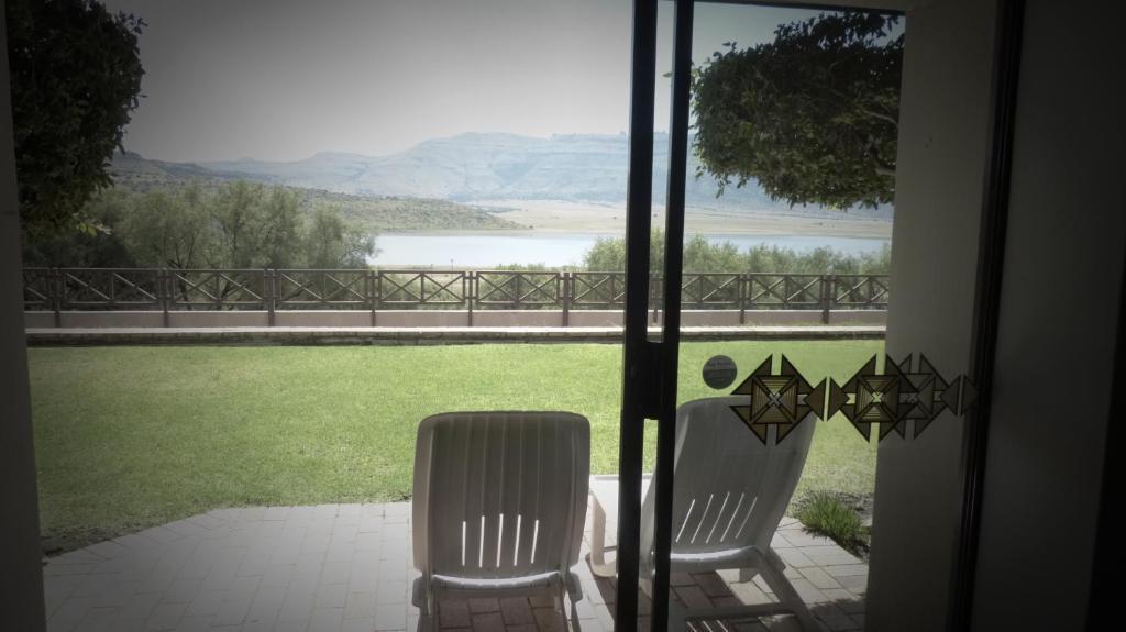 Black Mountain Leisure And Conference Hotel Groothoek Dış mekan fotoğraf