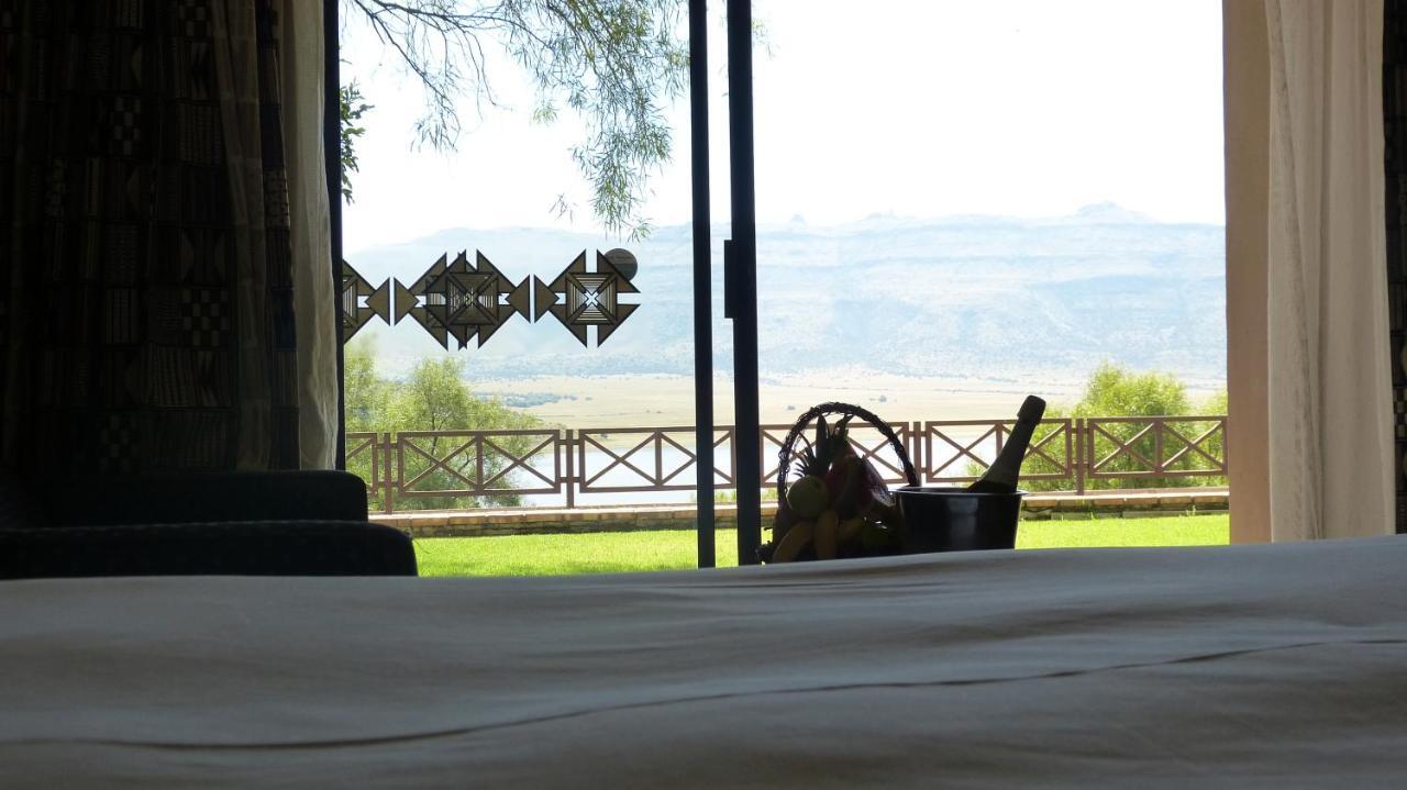 Black Mountain Leisure And Conference Hotel Groothoek Oda fotoğraf